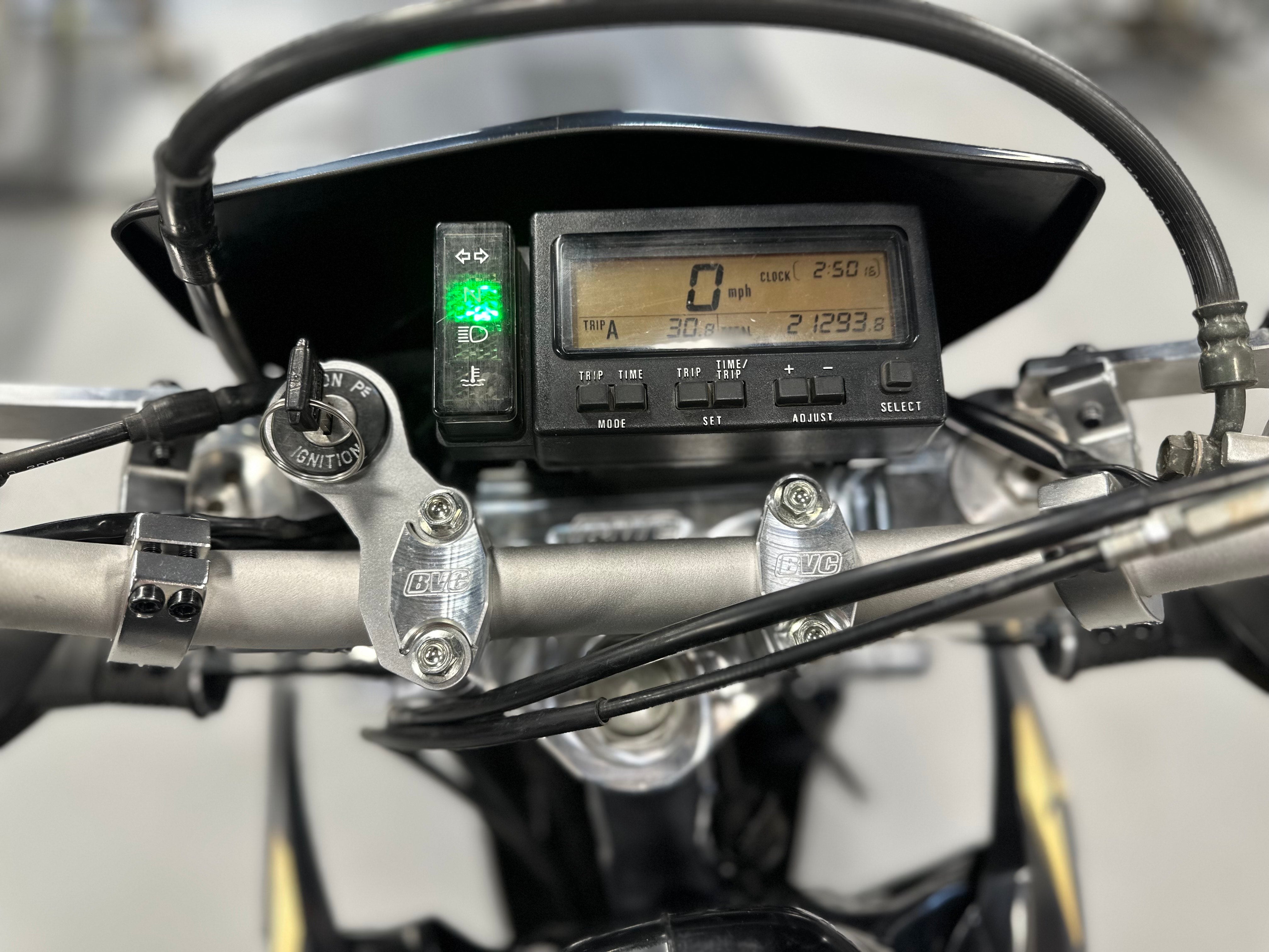 Suzuki DR-Z400S Complete Big Wheel Kit – BVC Big Wheels